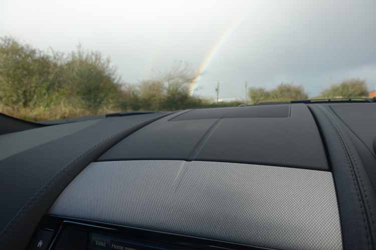 Jaguar F-Type Convertible Active center air vents