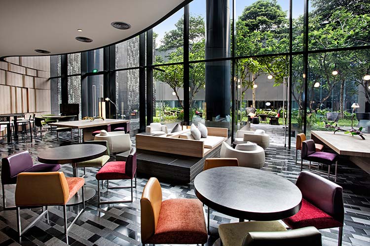 Crowne Plaza Singapore Changi Airport Review