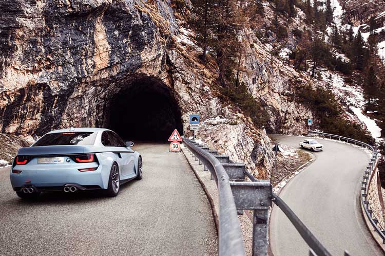 BMw-2002-Hommage-6