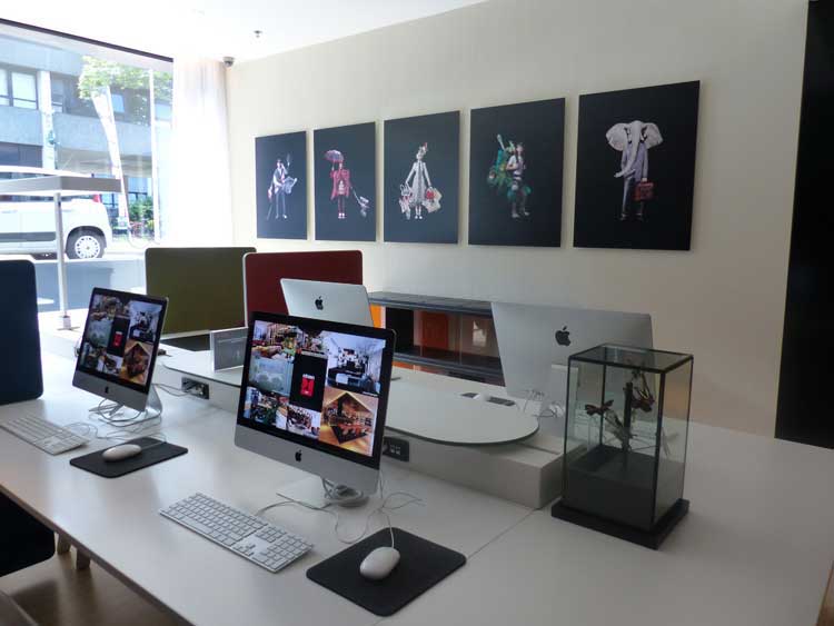 CitizenMAmsterdam.png-computers