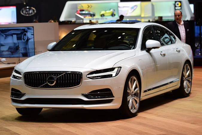 Volvo V90