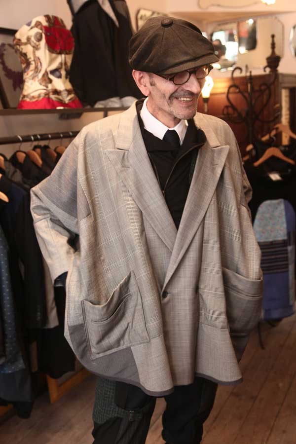 Operational Wardrobe - Redesigning your suit Operational Wardrobe - Redesigning your suit