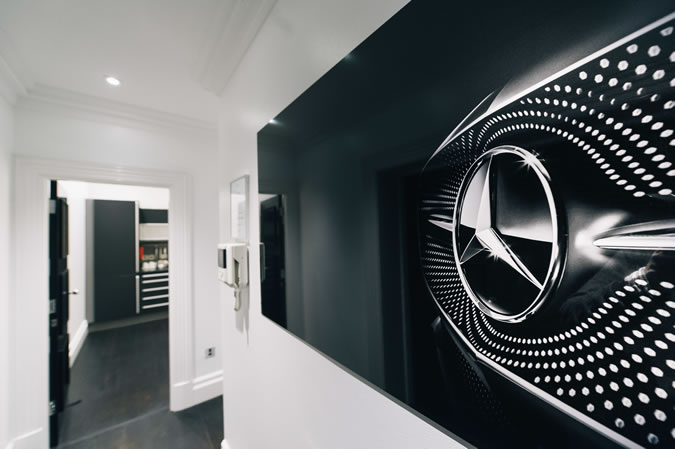 Mercedes-Benz Apartment