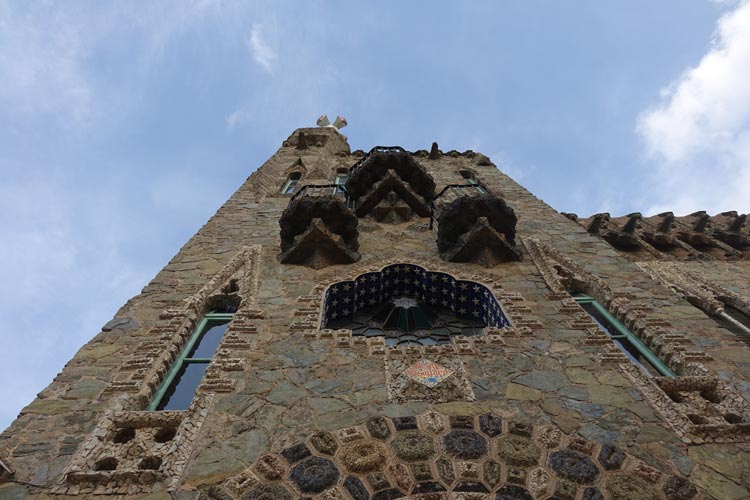 Torre Bellesguard Casa Figueres –  Antoni Gaudí