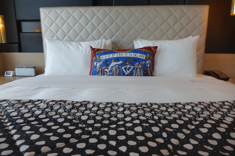 W London Leicester Square Hotel – WOW Suite Review