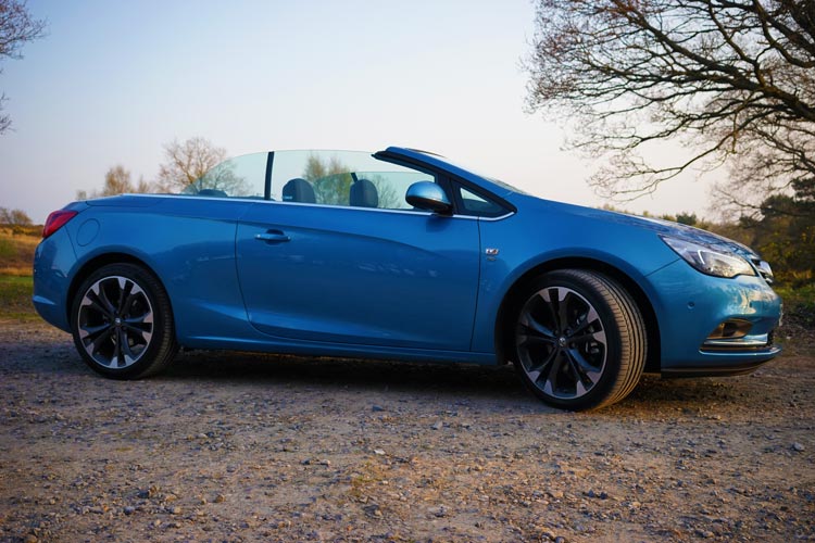 Vauxhall Cascada Convertible – 2.0-litre Diesel ‘Elite’ Model