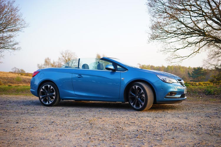 Vauxhall Cascada Convertible – 2.0-litre Diesel ‘Elite’ Model