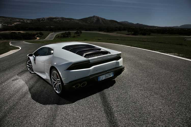 Lamborghini Huracán LP610-4 – Relaunching Of The V10 Review