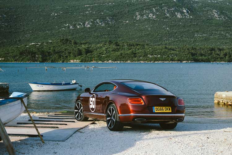 Oneliferally – The Battle Of The Super Car Race