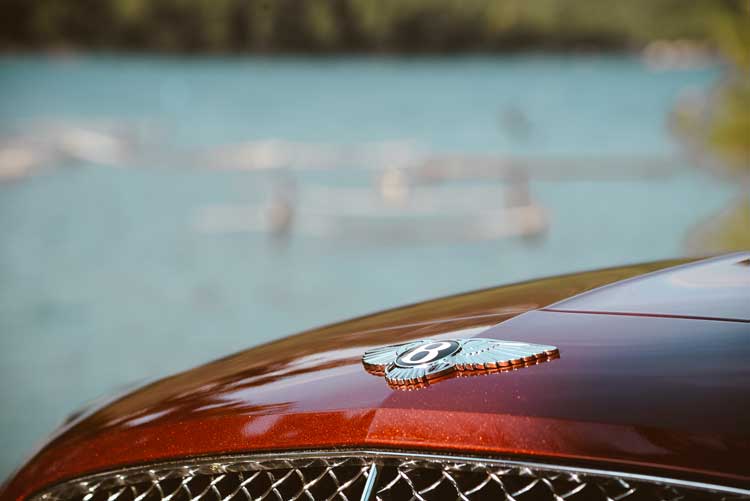Oneliferally – The Battle Of The Super Car Race