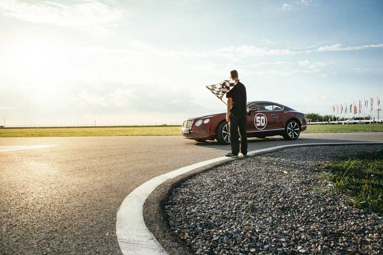 Oneliferally – The Battle Of The Super Car Race