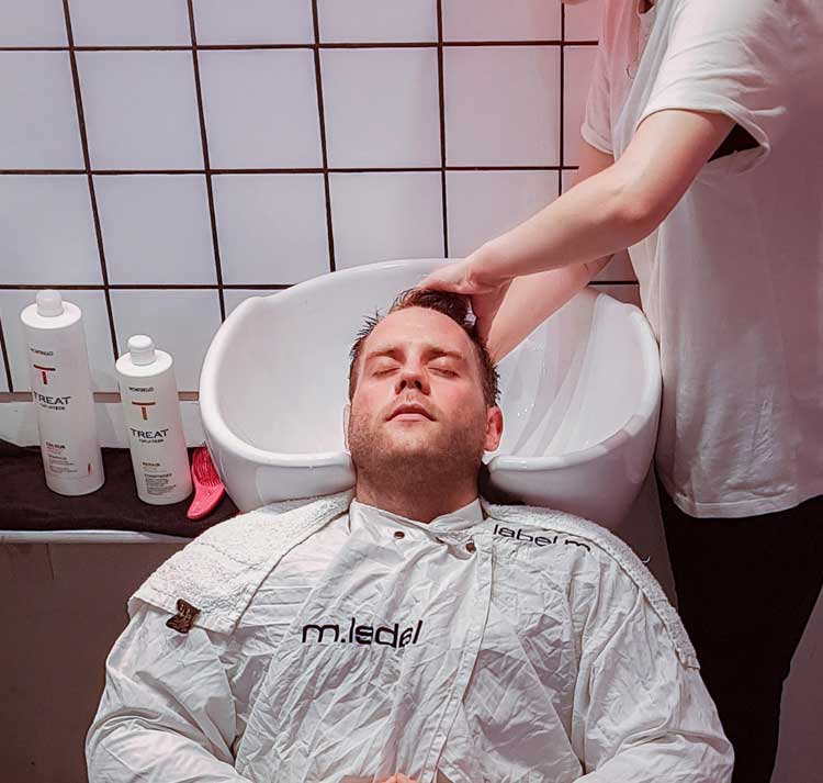 RED7 –  Deluxe Gentlemen’s Pamper Experience