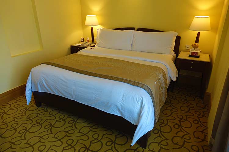 Fullerton Hotel Singapore – Historic Iconic Stay