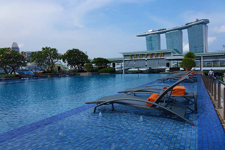 Fullerton Hotel Singapore – Historic Iconic Stay