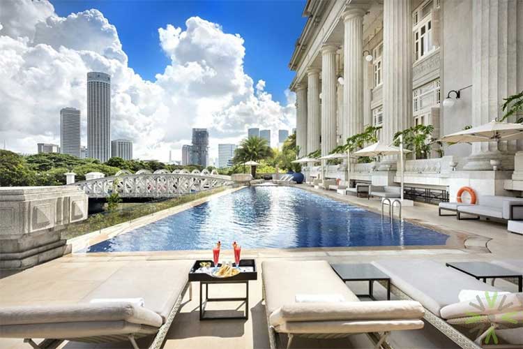 Fullerton Hotel Singapore – Historic Iconic Stay