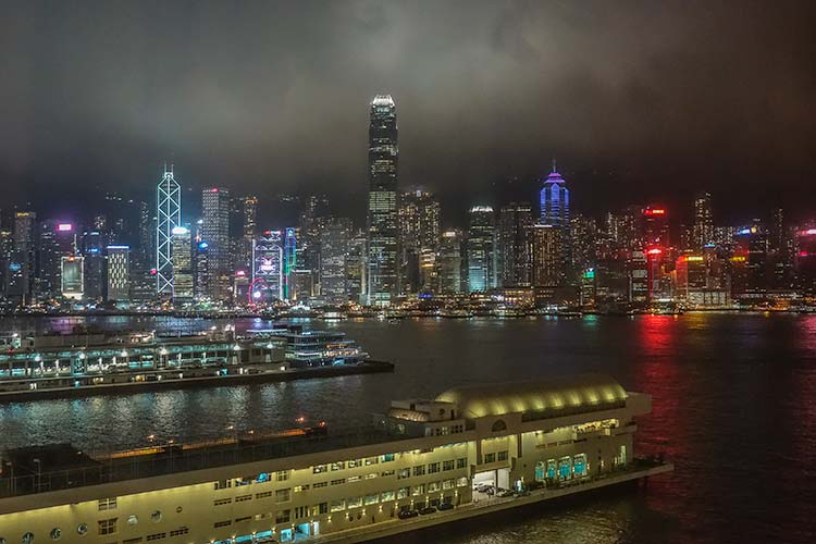 The Royal Pacific Hotel and Towers – Amazing Hong Kong Island Views