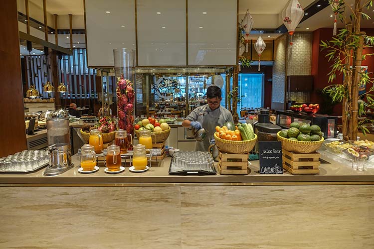 The Sheraton Saigon Hotel & Towers – Reviewed