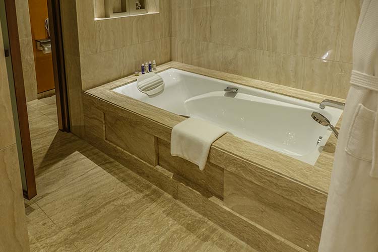 The Olympian Hong Kong – Luxury Space Boutique Hotel