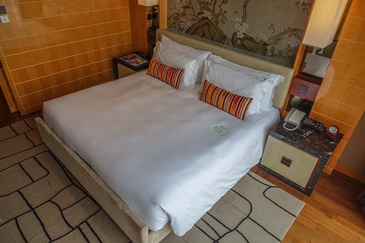 The Olympian Hong Kong – Luxury Space Boutique Hotel
