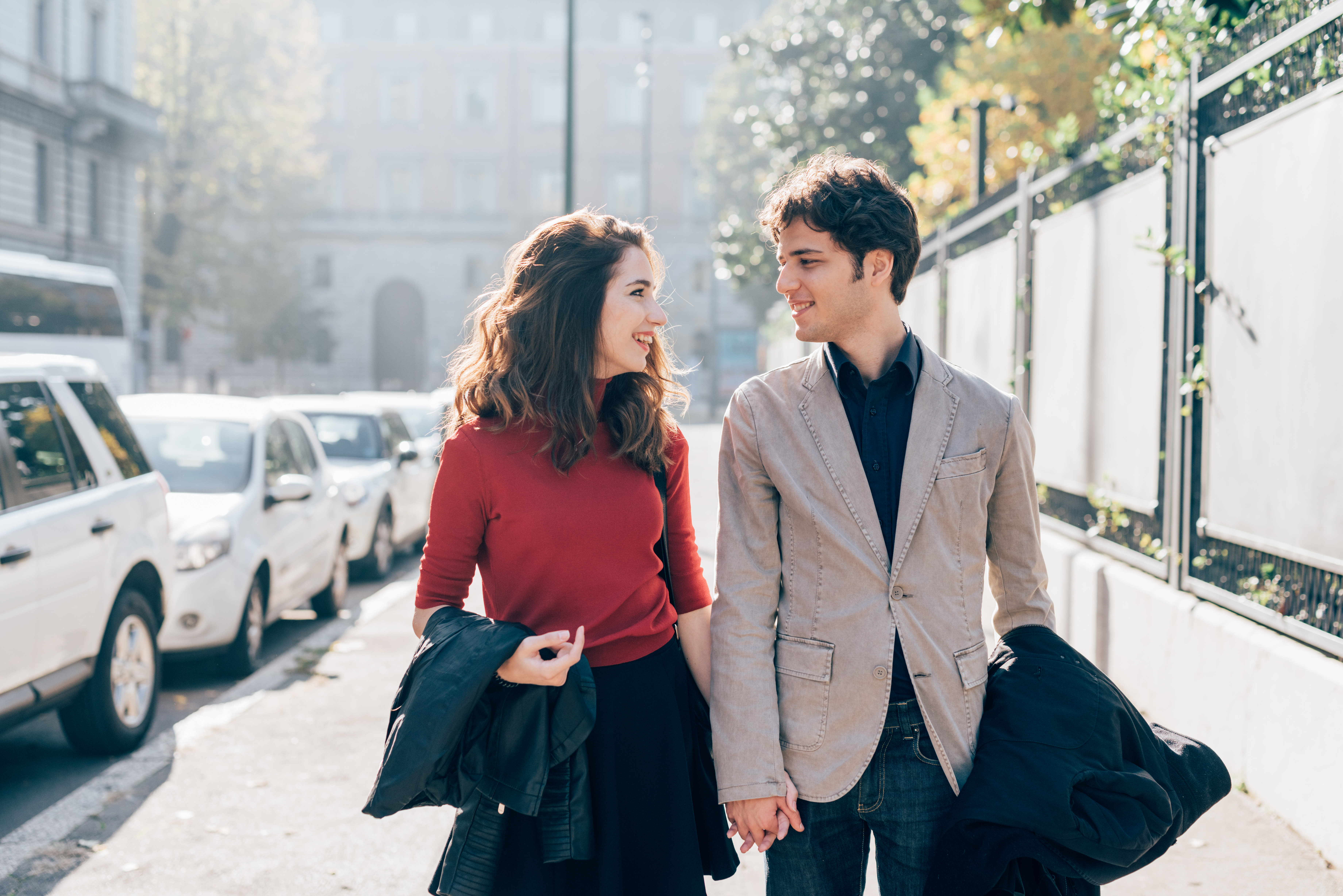 How To Tell If A Girl Likes You