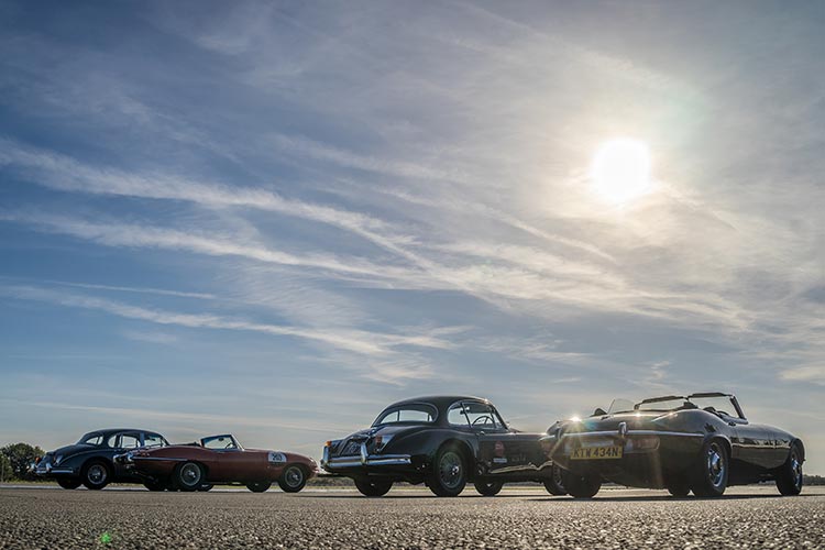 Jaguar UK – The Jaguar Classic Track Experience