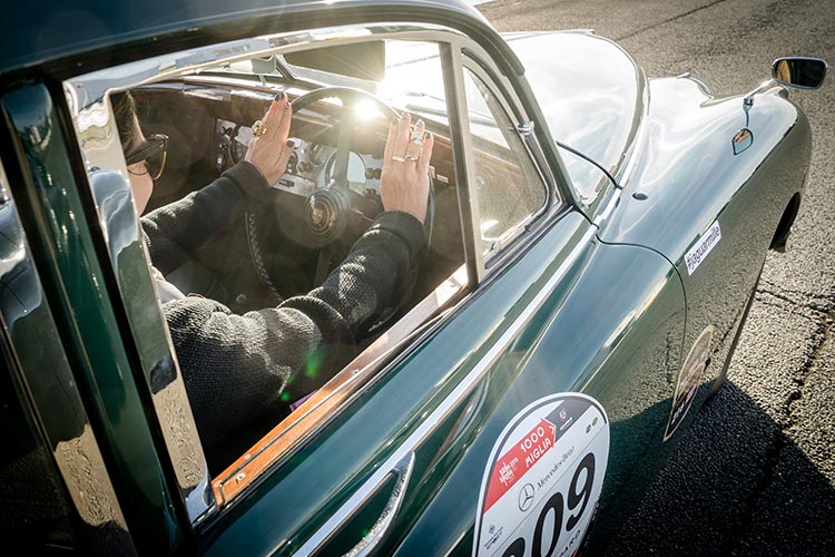 Jaguar UK – The Jaguar Classic Track Experience