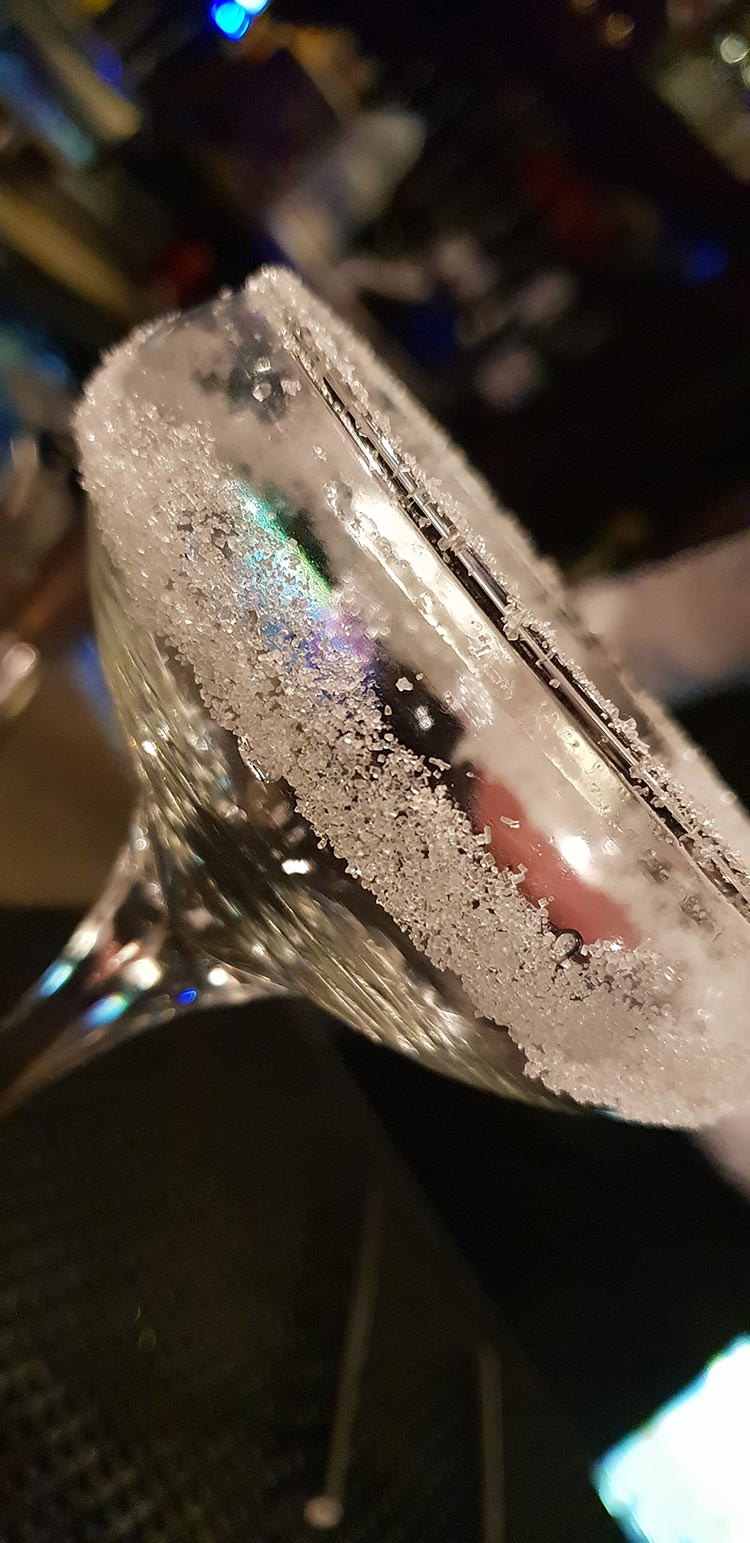 Cocktail glass