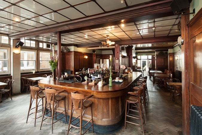 The Royal Oak Pub
